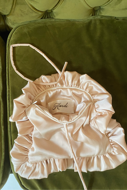 Necessaire Frou Frou em Cetim Personalizável
