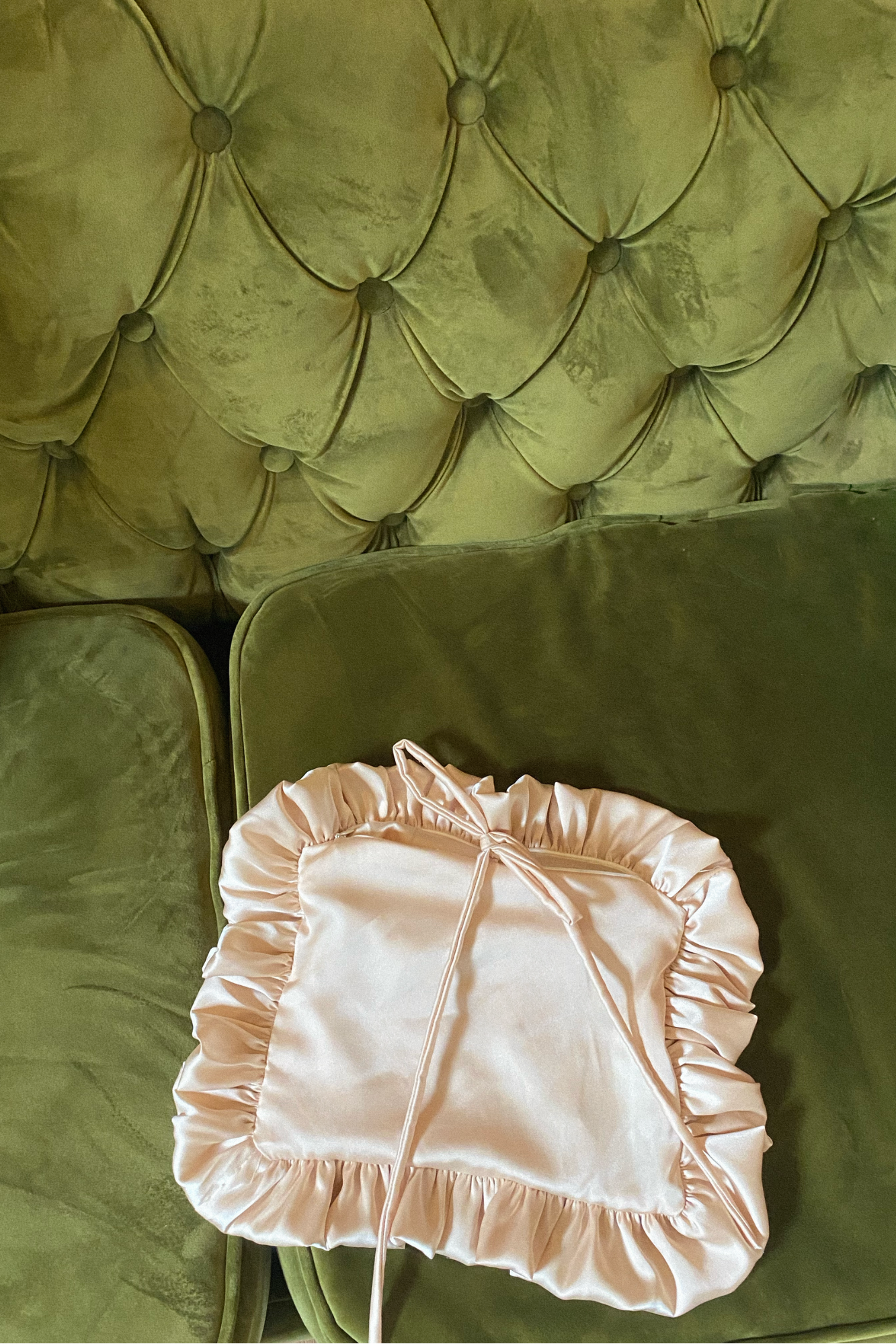 Necessaire Frou Frou em Cetim Personalizável