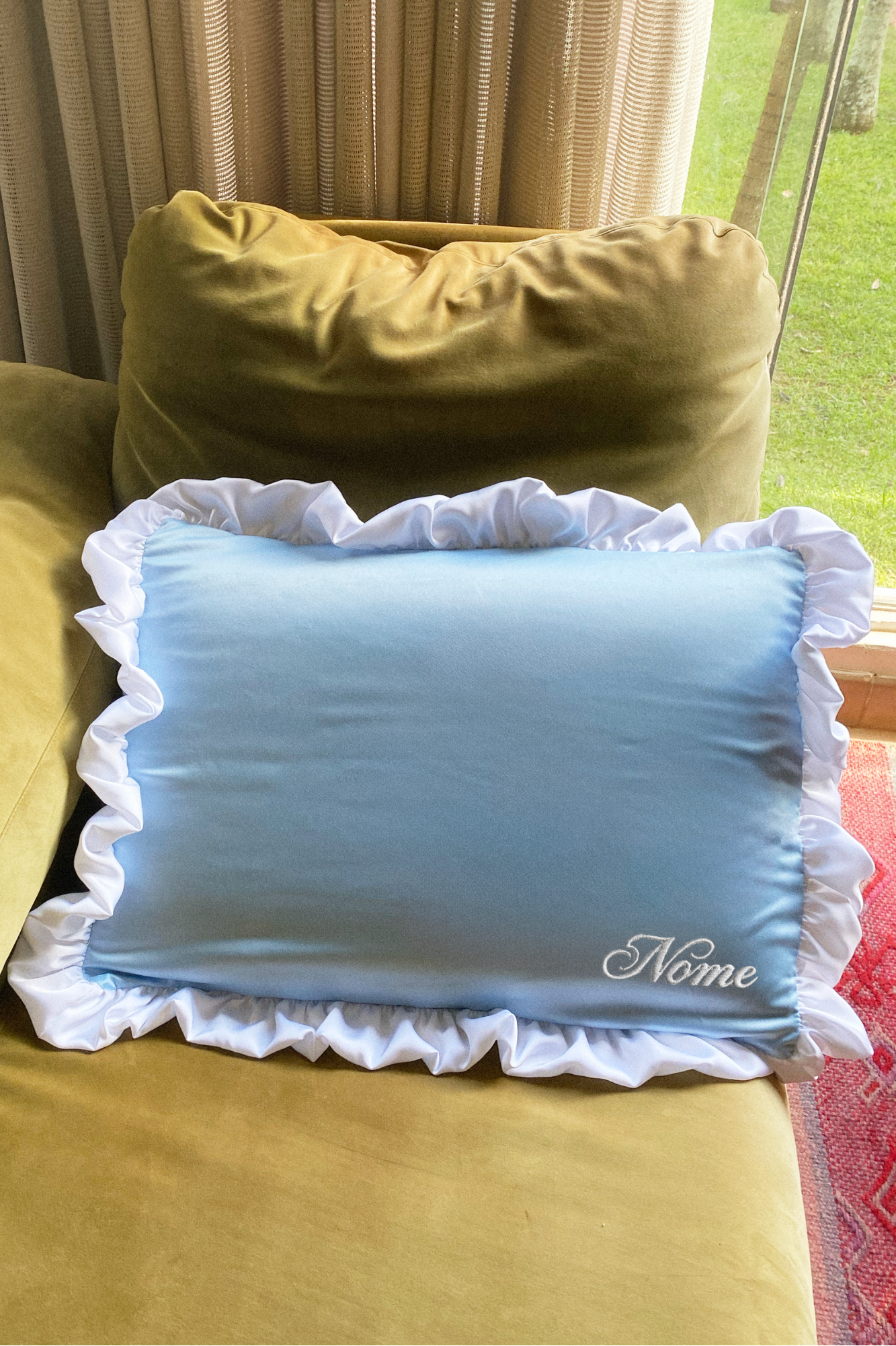 Fronha Frou Frou em Cetim Azul Personalizável