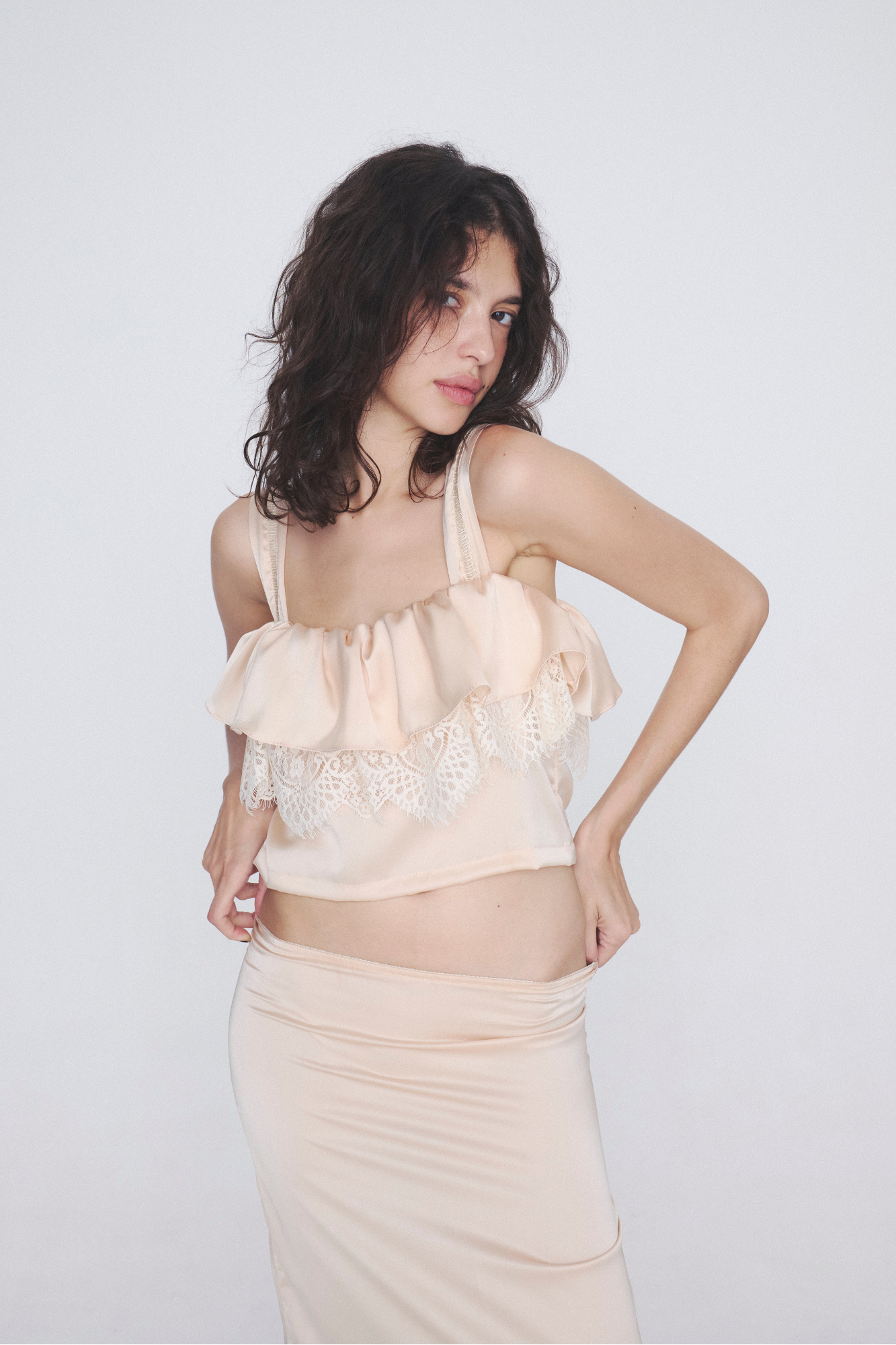 Blusa de Babados e Renda