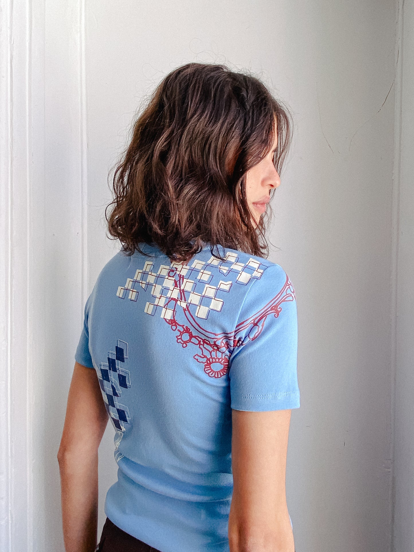 baby tee esme x Alice Tui Luc