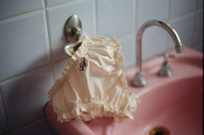 Calcinha Vintage "K"