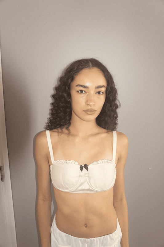 Sutiã Acetinado com Bojo